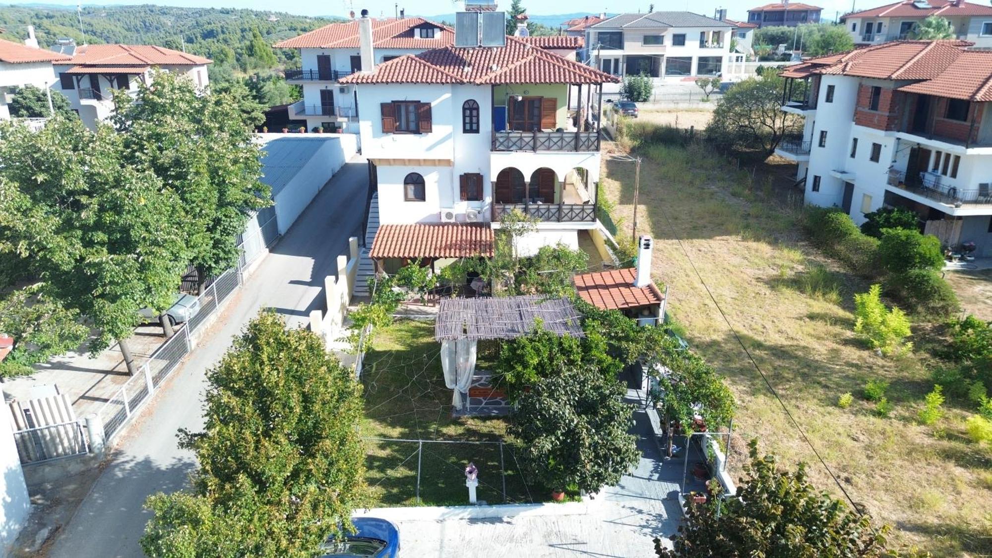 Vangel Garden Ayios Nikolaos Bagian luar foto
